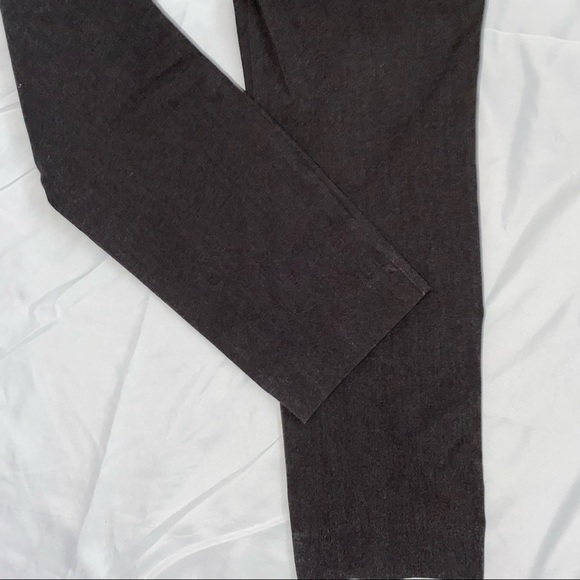 Old Navy Dress Pants - Picture 6 of 6